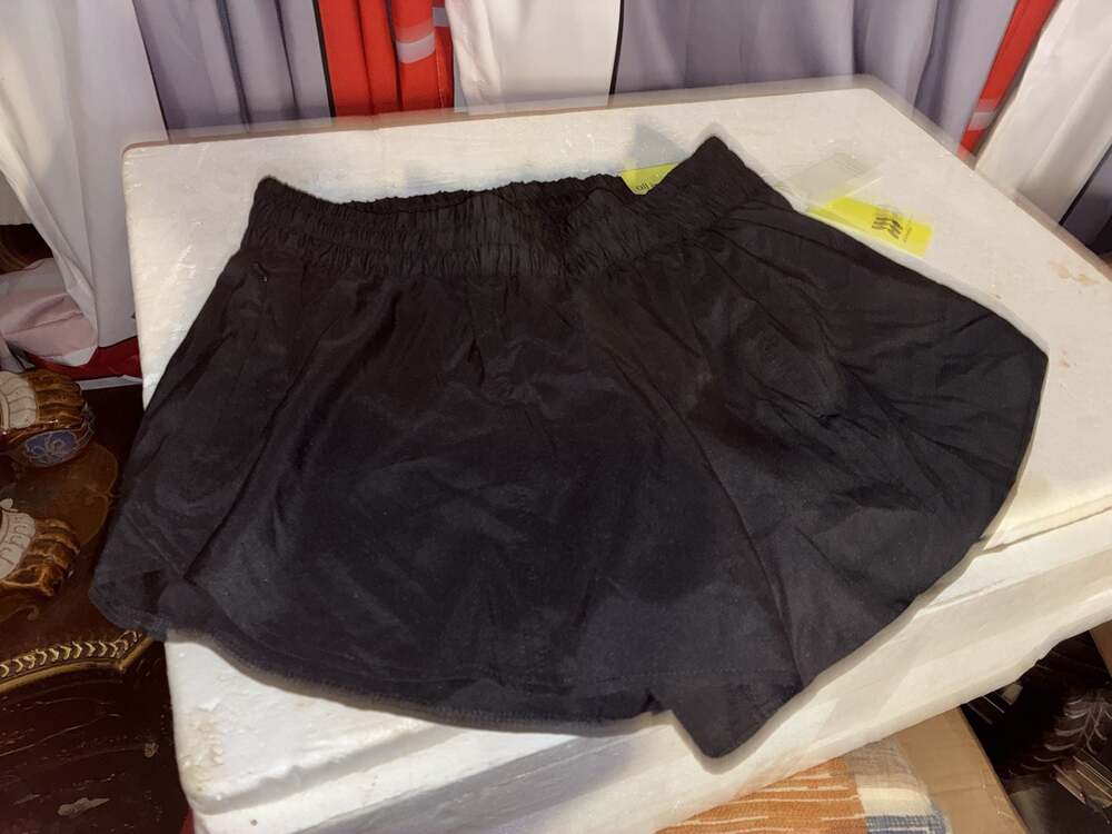 all in motion Run Shorts Mid Rise 3 Inseam Black Size Medium NWT